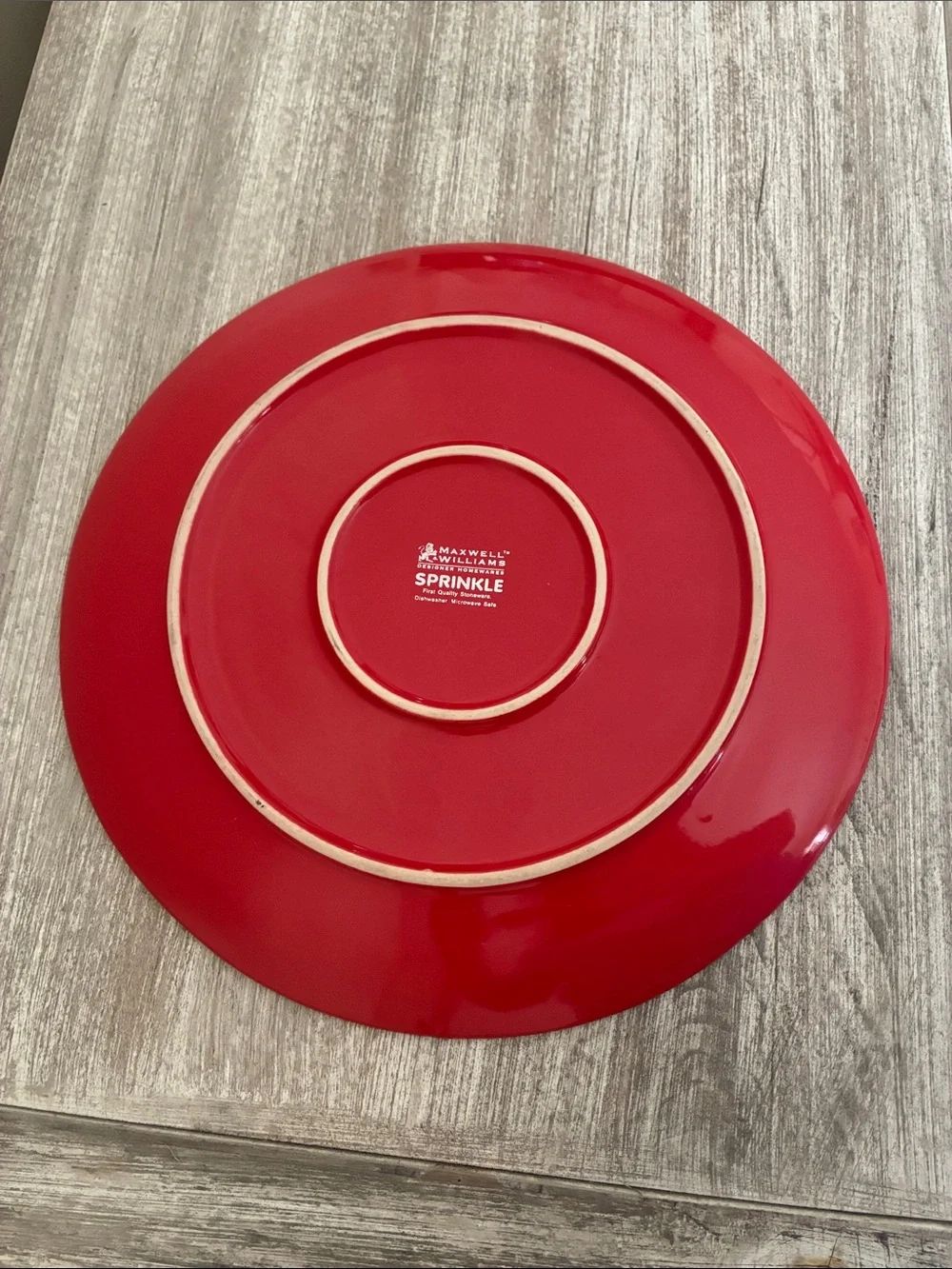 Set of 2 Maxwell Williams Red Sprinkle Dinner Plates - Polka Dots
